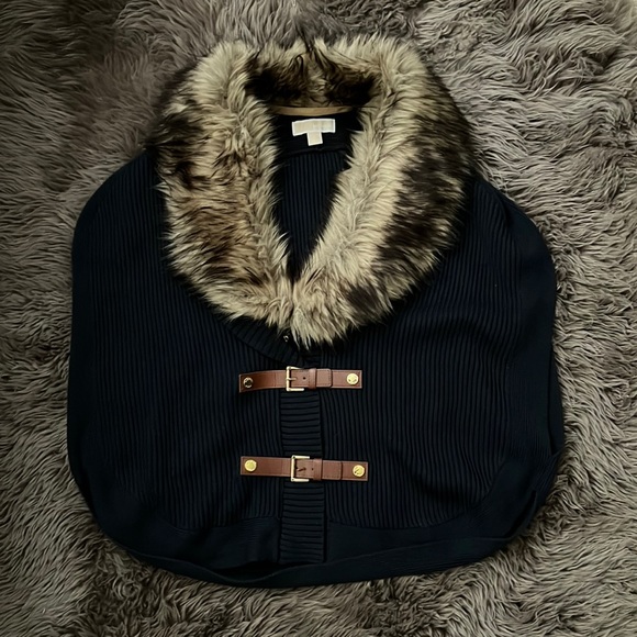 Michael Kors poncho - Picture 1 of 6